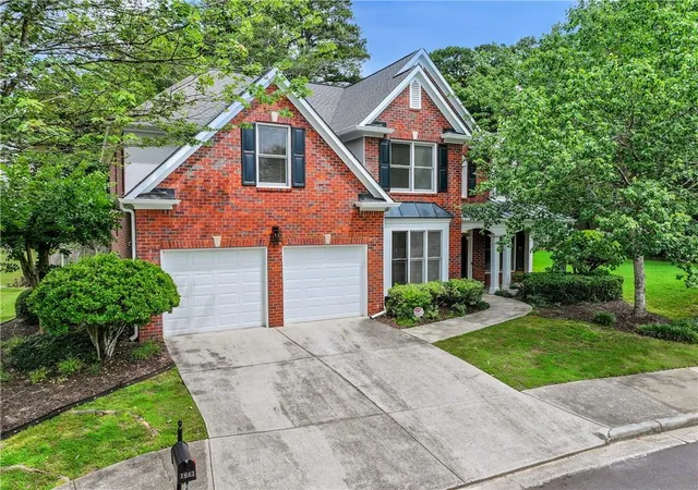 2nd image of 1643 Reserve Cir, Decatur, GA 30033 | MLS# 7794593