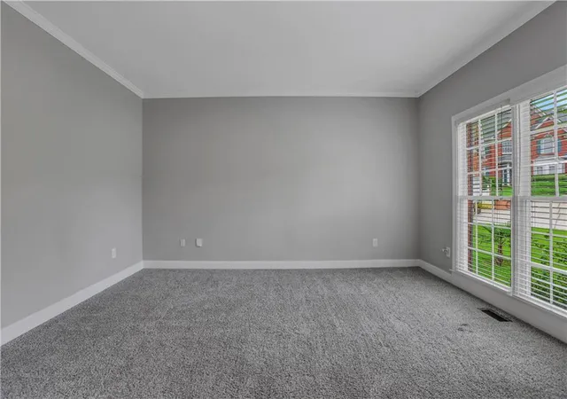 Photo 4 of Sale Pending at 5150 Oak Plantation Walk, Lilburn, GA 30047 | MLS# 7825168 | Listing updated on 2026-10-09