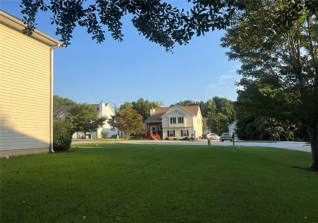Photo 2 of Sale Pending at 7247 Cedar Forest Dr, Douglasville, GA 30134 | MLS# 7826649 | Listing updated on 2026-09-06
