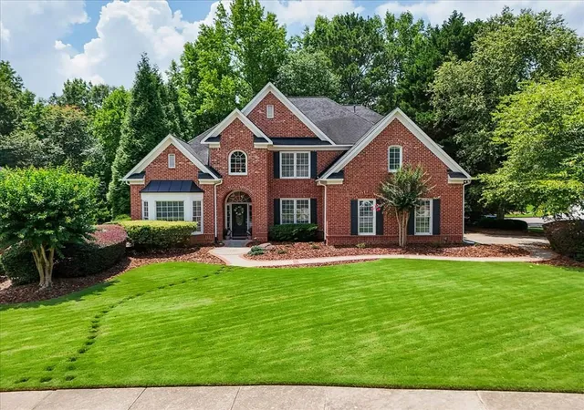 Homes for sale in Suwanee, GA | 6915 Carmel Ct, Suwanee, GA 30024 | MLS# 7798846