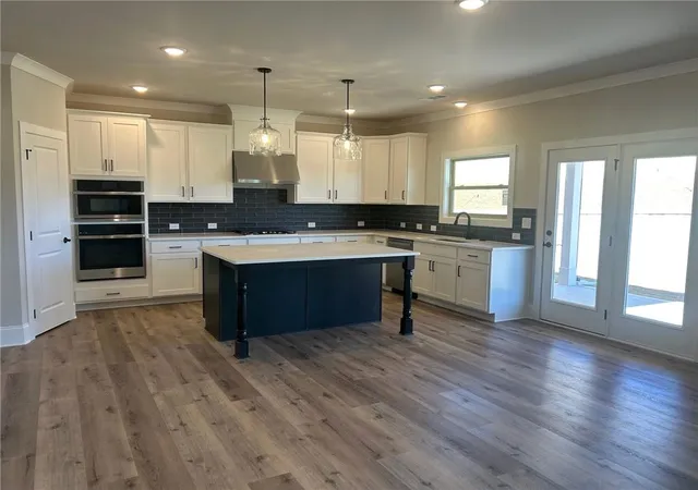 Photo 3 of Single family home for sale at 4245 Trinity Oaks Trl, Cumming, GA 30040 | MLS# 7801514 | Listing updated on 2026-08-26