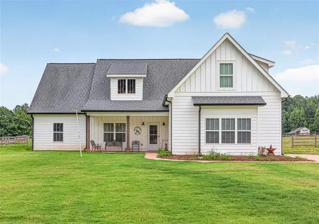 2nd image of 3670 Davis Academy Rd, Rutledge, GA 30663 | MLS# 7806397