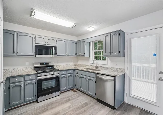 Photo 2 of Single family home for sale at 301 Madeline Way, Temple, GA 30179 | MLS# 7793399 | Listing updated on 2026-09-08