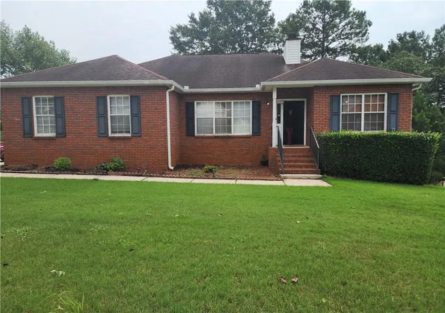 3rd image of 47 Oak Hill Ter, Fayetteville, GA 30215 | MLS# 7801745