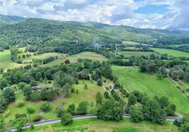 78th image of 1422 Wolffork Rd, Rabun Gap, GA 30568 | MLS# 7717043