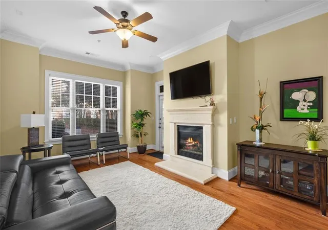 Homes for sale in Atlanta, GA | 3635 E Paces Cir, Atlanta, GA 30326