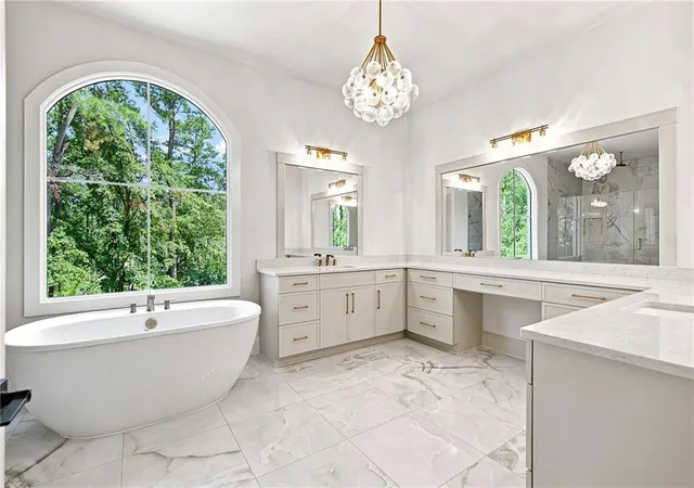 Photo 4 of Single family home for sale at 245 Heatherton Way, Alpharetta, GA 30009 | MLS# 7796964 | Listing updated on 2026-09-14