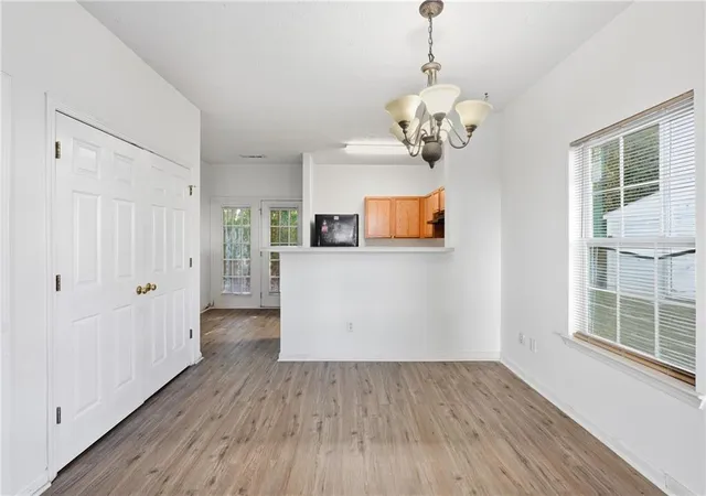 Photo 3 of Townhouse for sale at 6080 Camden Forrest Cvs, Riverdale, GA 30296 | MLS# 7814873 | Listing updated on 2026-08-04