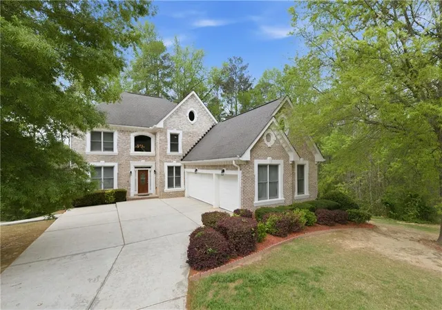 1st image of 2981 Cadbury Trl, Snellville, GA 30039 | MLS# 7776099