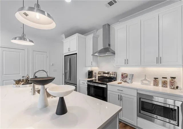 Photo 2 of Condo for sale at 533 Belvedere Dr #9, Alpharetta, GA 30022 | MLS# 7776866 | Listing updated on 2026-09-13