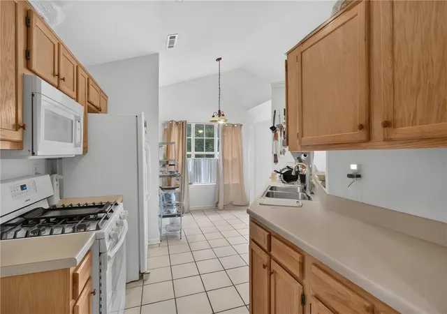 4th image of 109 Collins Wy, Douglasville, GA 30134 | MLS# 7811118