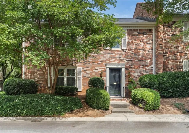 1st image of 2455 Leafgate Rd, Decatur, GA 30033 | MLS# 7805861