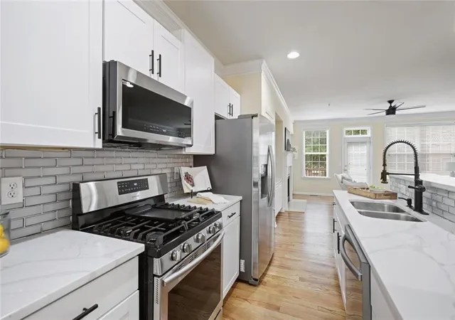 image of 403 Iona Abbey Ct Se, Smyrna, GA 30082 | MLS# 7808439
