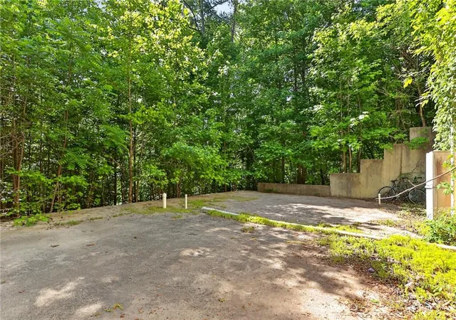 Homes for sale in Dahlonega, GA | 207 Lanier Dr, Dahlonega, GA 30533 | MLS# 7778728