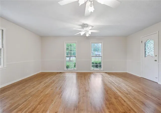 4th image of 3995 Manson Ave Se, Smyrna, GA 30082 | MLS# 7788820