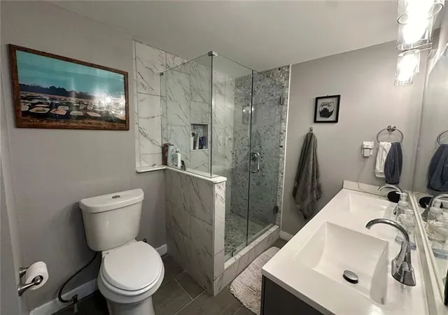 Listing Photo 2 - Condo for sale in building located at 314 5th St NE, Atlanta, GA 30308 - Unit #