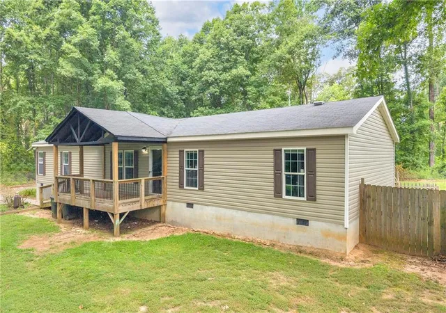 Homes for sale in Gillsville, GA | 81 Jarrett Ln, Gillsville, GA 30543 | MLS# 7800995