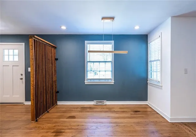 5th image of 1909 Lisbon Dr Sw, Atlanta, GA 30310 | MLS# 7786046