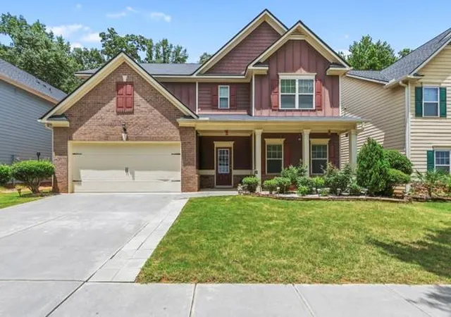 Photo 2 of Single family home for sale at 4676 Water Ml Dr, Buford, GA 30519 | MLS# 7805701 | Listing updated on 2026-09-20
