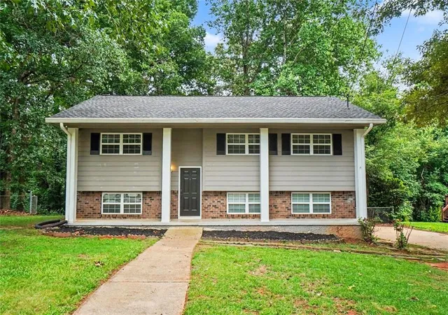 1st image of 4132 Macduff Dr, Douglasville, GA 30135 | MLS# 7790299