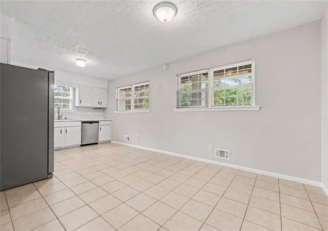 5th image of 4132 Macduff Dr, Douglasville, GA 30135 | MLS# 7790299