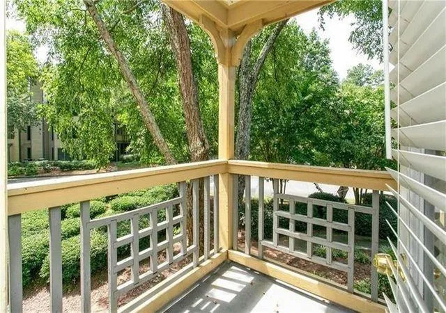 23rd image of 511 Abingdon Wy, Sandy Springs, GA 30328 | MLS# 7764801