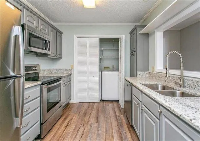 5th image of 511 Abingdon Wy, Sandy Springs, GA 30328 | MLS# 7764801