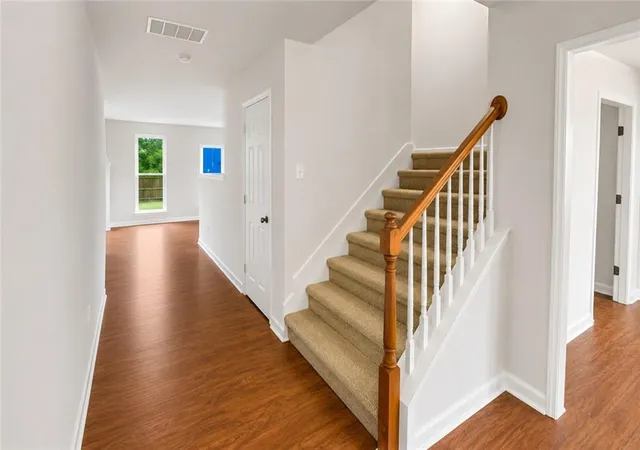 2nd image of 201 Happy Trl, Locust Grove, GA 30248 | MLS# 7824395