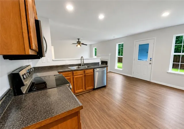 4th image of 201 Happy Trl, Locust Grove, GA 30248 | MLS# 7824395