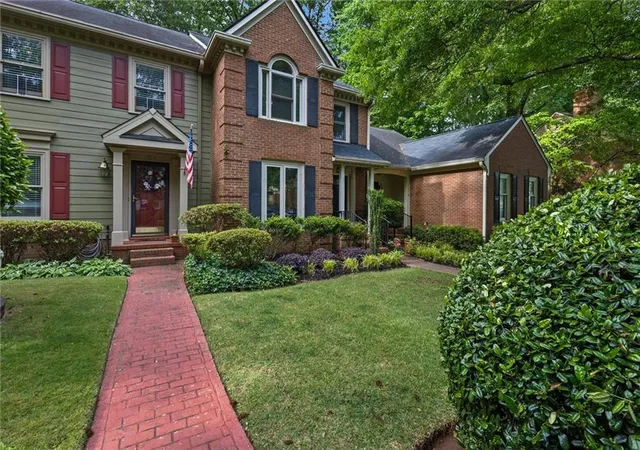 3rd image of 1216 Whitlock Ridge Dr Sw, Marietta, GA 30064 | MLS# 7764424