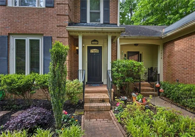 4th image of 1216 Whitlock Ridge Dr Sw, Marietta, GA 30064 | MLS# 7764424
