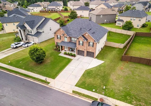 3rd image of 425 Sawgrass Vw, Fairburn, GA 30213 | MLS# 7777236