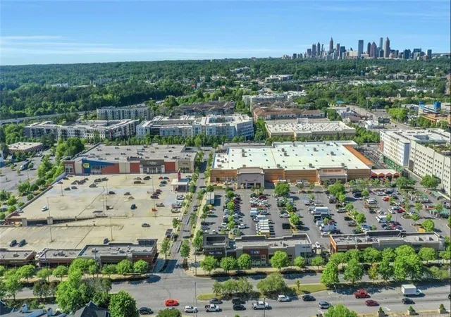 image of 407 NE Smt N Dr NE, Atlanta, GA 30324