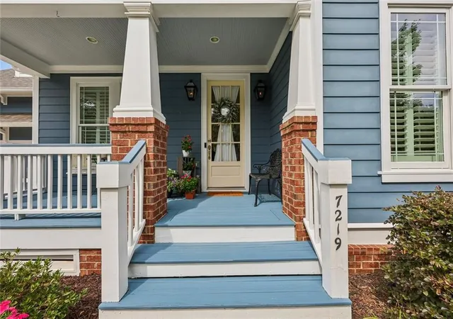3rd image of 7219 Grand Reunion Dr, Hoschton, GA 30548 | MLS# 7802934