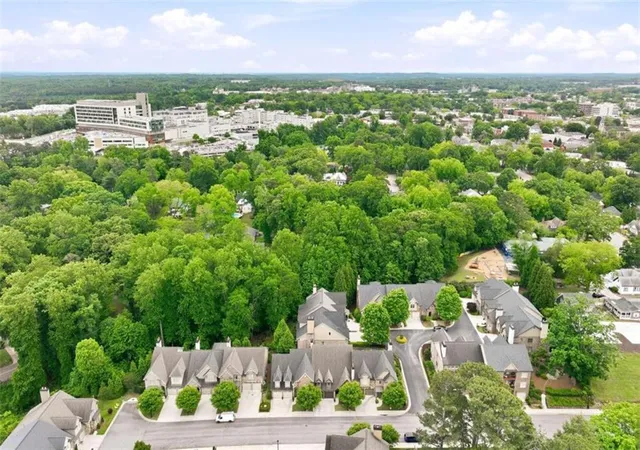 4th image of 890 Candler St, Gainesville, GA 30501 | MLS# 7769968