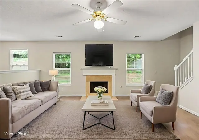 2nd image of 1007 Odelle Cir, Mcdonough, GA 30253 | MLS# 7812491