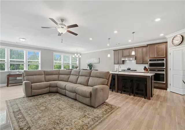 Photo 3 of Sale Pending at 266 Hickory Blfs Pkwy, Canton, GA 30114 | MLS# 7781709 | Listing updated on 2026-10-06
