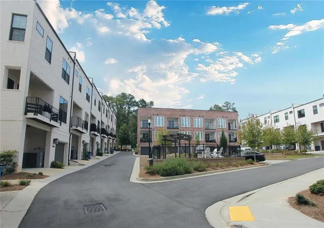 48th image of 444 Burton Dr, Alpharetta, GA 30009 | MLS# 7643076