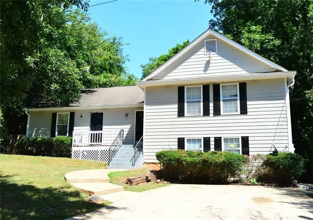 Photo 1 of Multi family home for sale at 3250 College St, College Park, GA 30337 | MLS# 7828459 | Listing updated on 2026-08-28