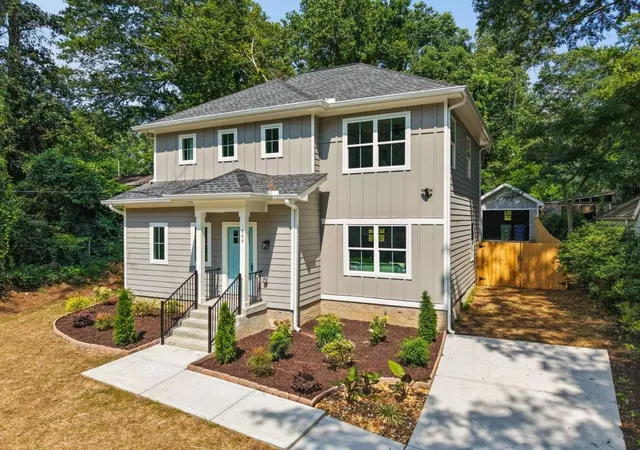 2nd image of 544 Westmeath Dr Sw, Atlanta, GA 30310 | MLS# 7812977