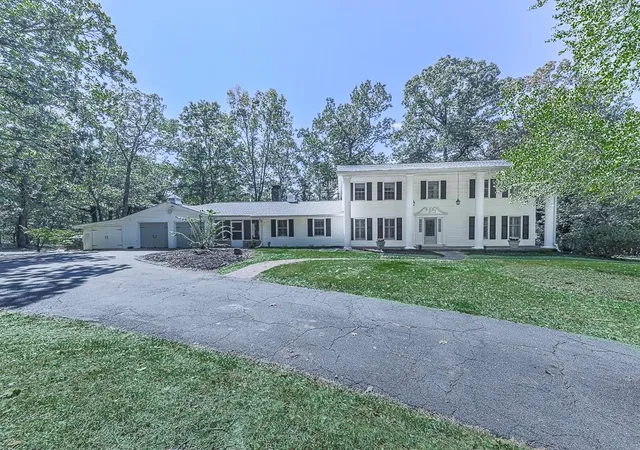 Photo 1 of Single family home for sale at 633 Butterworth Rd, Canton, GA 30114 | MLS# 7830353 | Listing updated on 2026-10-31