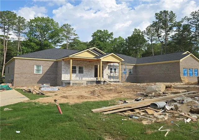 Photo 3 of Single family home for sale at 5670 Eternal Dr, Atlanta, GA 30349 | MLS# 7810473 | Listing updated on 2026-07-25