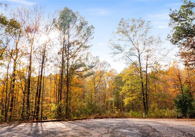 1st image of 301 River Pl Dr Nw, Calhoun, GA 30701 | MLS# 7821127