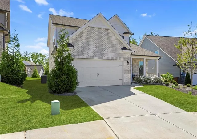 Photo 3 of Sale Pending at 203 Sunshower Ridge, Canton, GA 30115 | MLS# 7800321 | Listing updated on 2026-09-01
