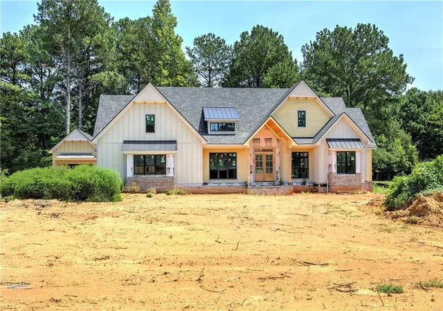 1st image of 14 Mercer Dr Nw, Cartersville, GA 30121 | MLS# 7825270