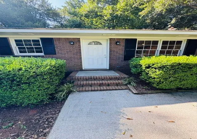 image of 245 Bruce St, Loganville, GA 30052 | MLS# 7824054
