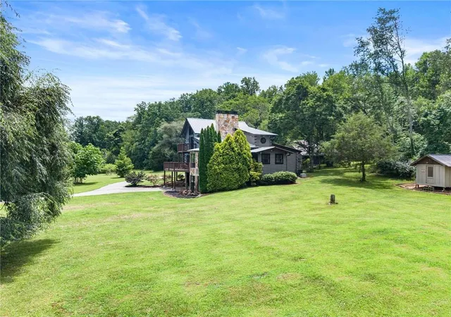 2nd image of 51 Carter Trl, Dawsonville, GA 30534 | MLS# 7806555
