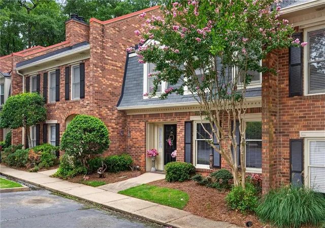 Photo 1 of Condo for sale at 3 Pendleton Pl NE, Atlanta, GA 30342 | MLS# 7818738 | Listing updated on 2026-10-08
