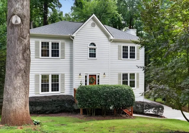 Photo 1 of Sale Pending at 40 Raquel Dr, Marietta, GA 30064 | MLS# 7810402 | Listing updated on 2026-08-19