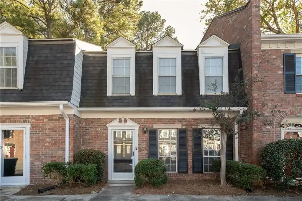 Photo 1 of Condo for sale at 13 Queen Anne Pl Nw, Atlanta, GA 30318 | MLS# 7861433 | Listing updated on 2026-10-30